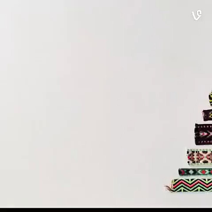 DIY friendship bracelets by A WAYS AWAY?syndication=228326