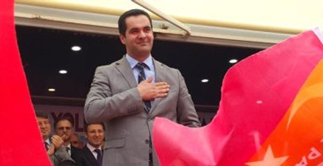 AK Parti Adana Milletvekili Adayı Bıçaklandı