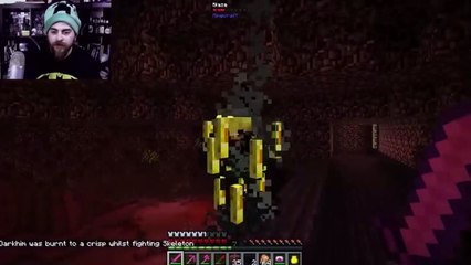 la scena più bella del video di Marcuskron KELEDAN E DARKHIM!