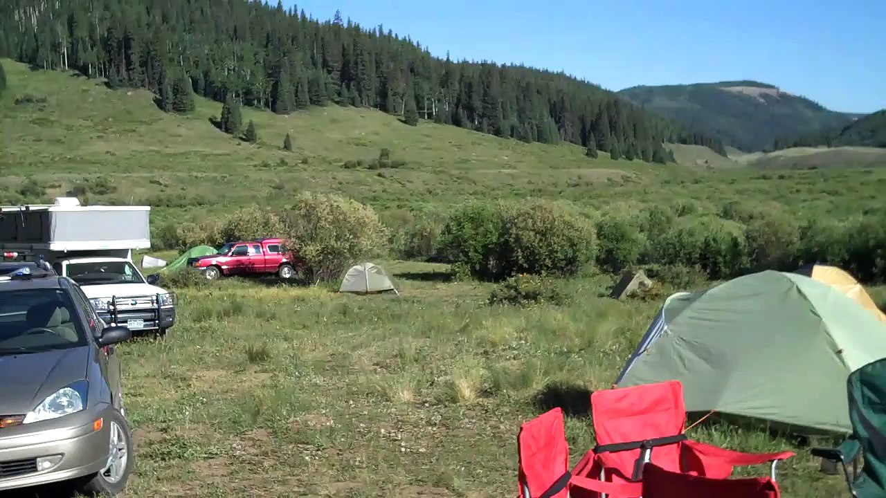 Volunteers for Outdoor Colorado Alpine Guard Station Historic Preservation with Historicorps
