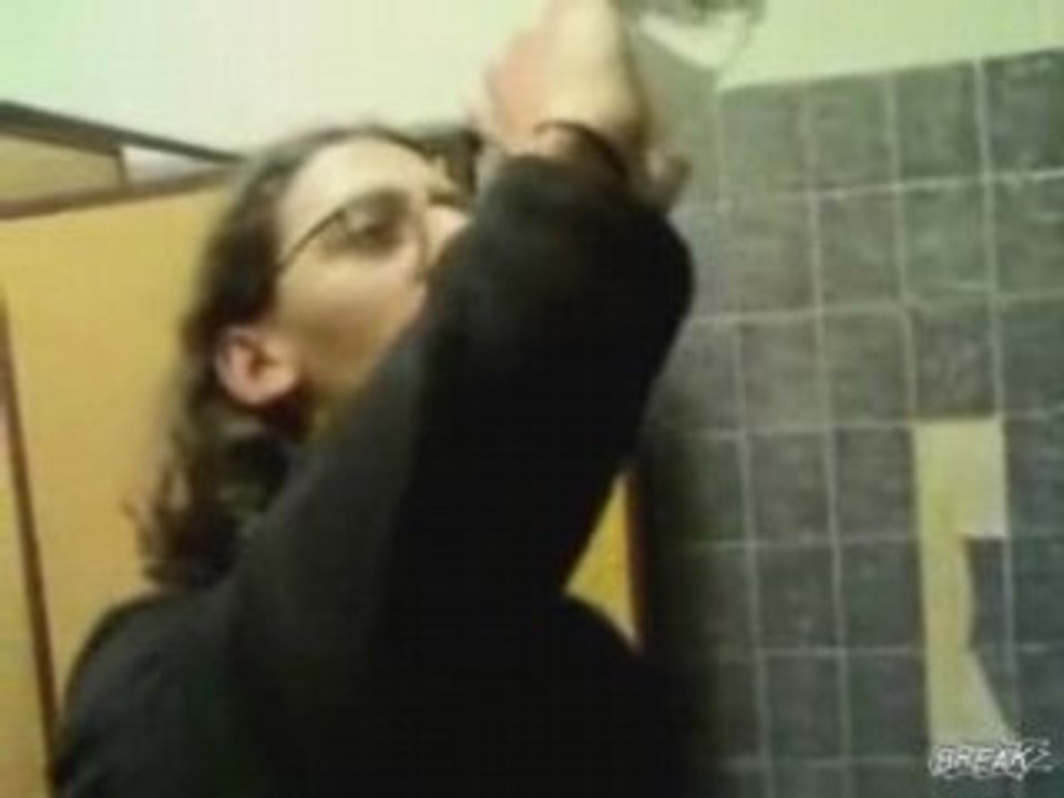Un litre de vodka avalé en 20 secondes