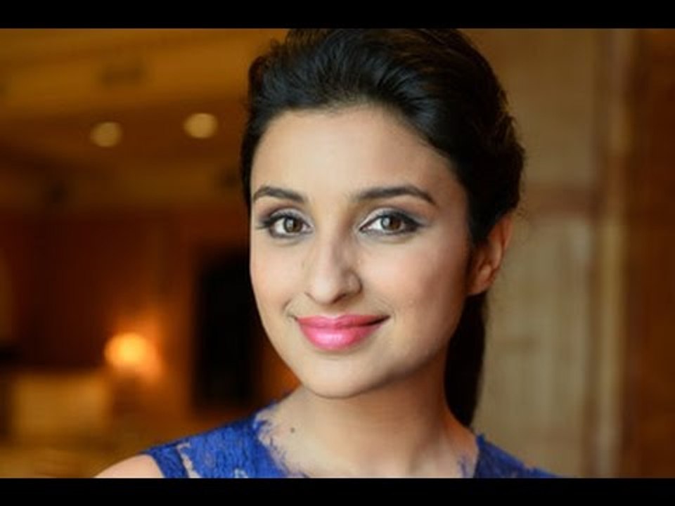 Parineeti Chopra Learns Scuba Diving - BT