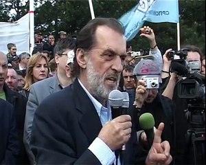 Ravna Gora, Vuk Draskovic, predsednik SPO, o veri u pravdu i slobodu.wmv