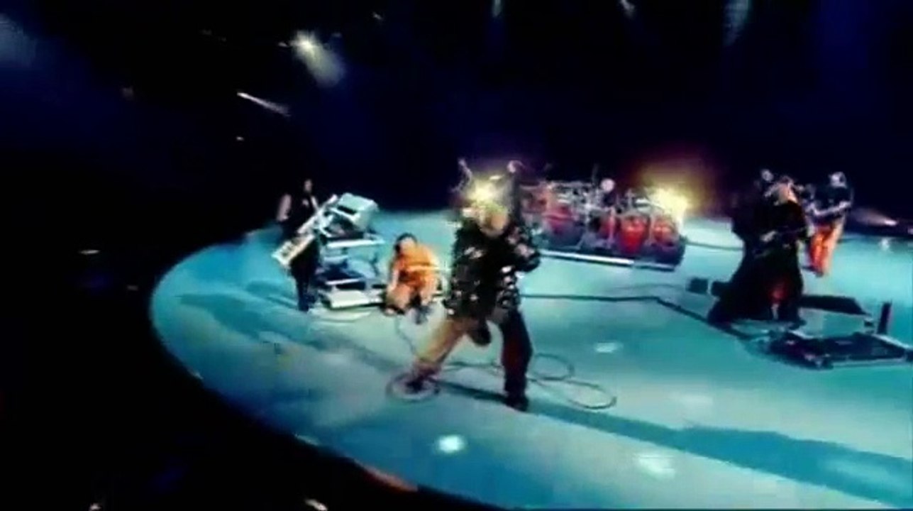 Peter Gabriel - Sledgehammer (Live: Milan 2003)