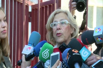 Carmena espera que la "decencia" llegue a Madrid