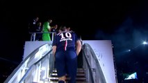 Zlatan Ibrahimovic célébre le titre de Champion de France 2015 du PSG