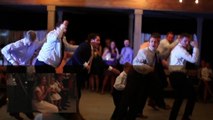 Surprise Wedding Dance -What Makes You Beautiful- One Direction