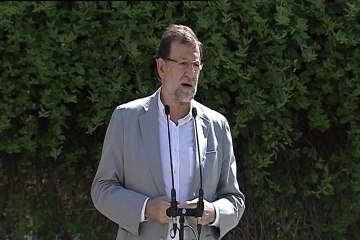 Rajoy recuerda a los españoles que "hay que votar"