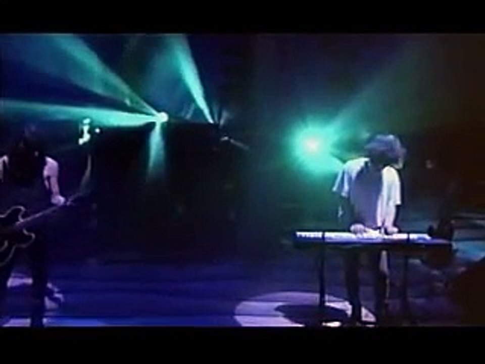 The Cure - Trust live