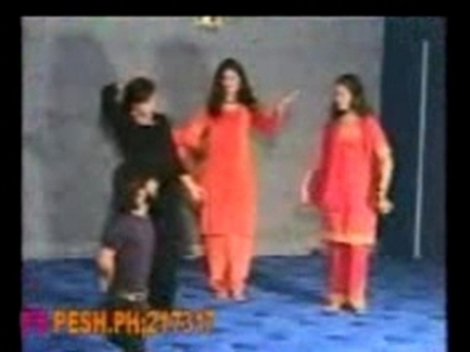 Super Pakistani Dance