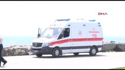 Avcılar'da Denize Düşen Genç Hayatını Kaybetti