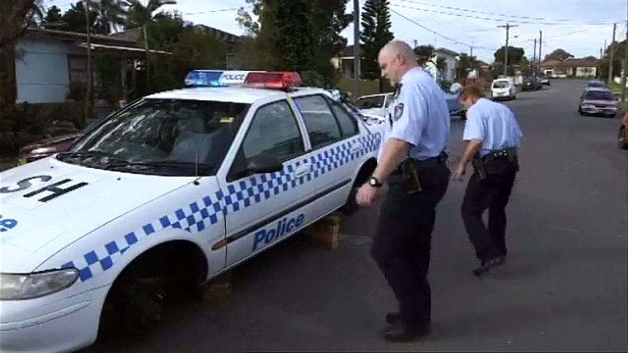COPS VEGEMITE -- HOUSOS VS AUTHORITY CLIP
