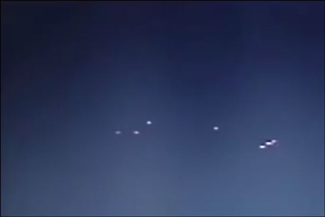 Étranges lumières ou ovnis aperçu a San Diego le 01 01 2008