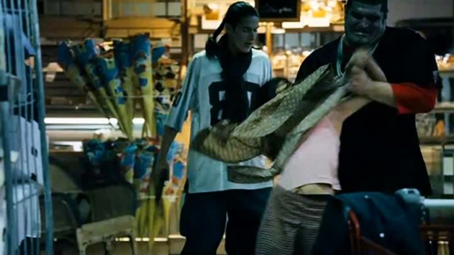 District B13 + russian rap (SD & SCHOKK - Intro / Fler - Ghetto Beat)