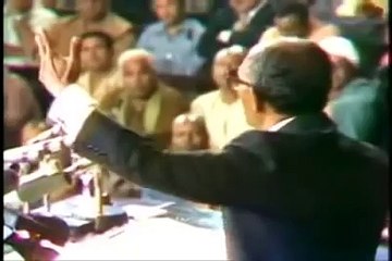 الرئيس السادات يتحدث عن الانجازات التي حصلت في عهده