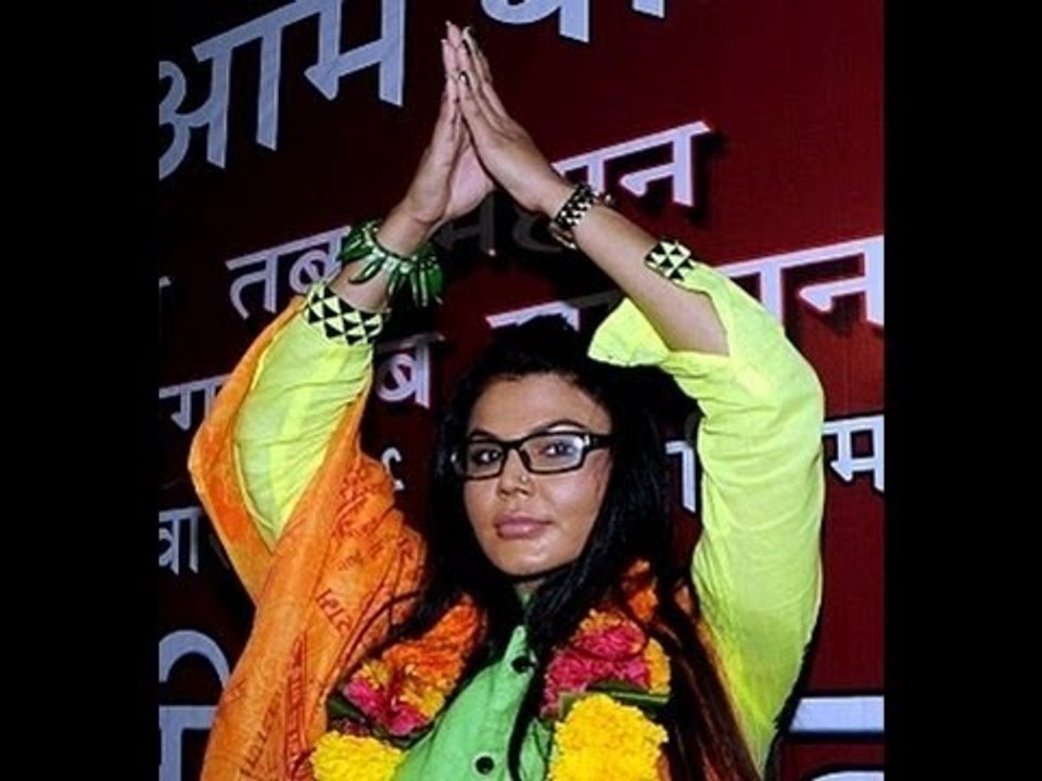 Mahesh Manjrekar Feels Rakhi Sawant Is An Honest Woman - BT