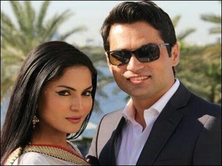 Veena Malik Has Hubby By Her Side - BT