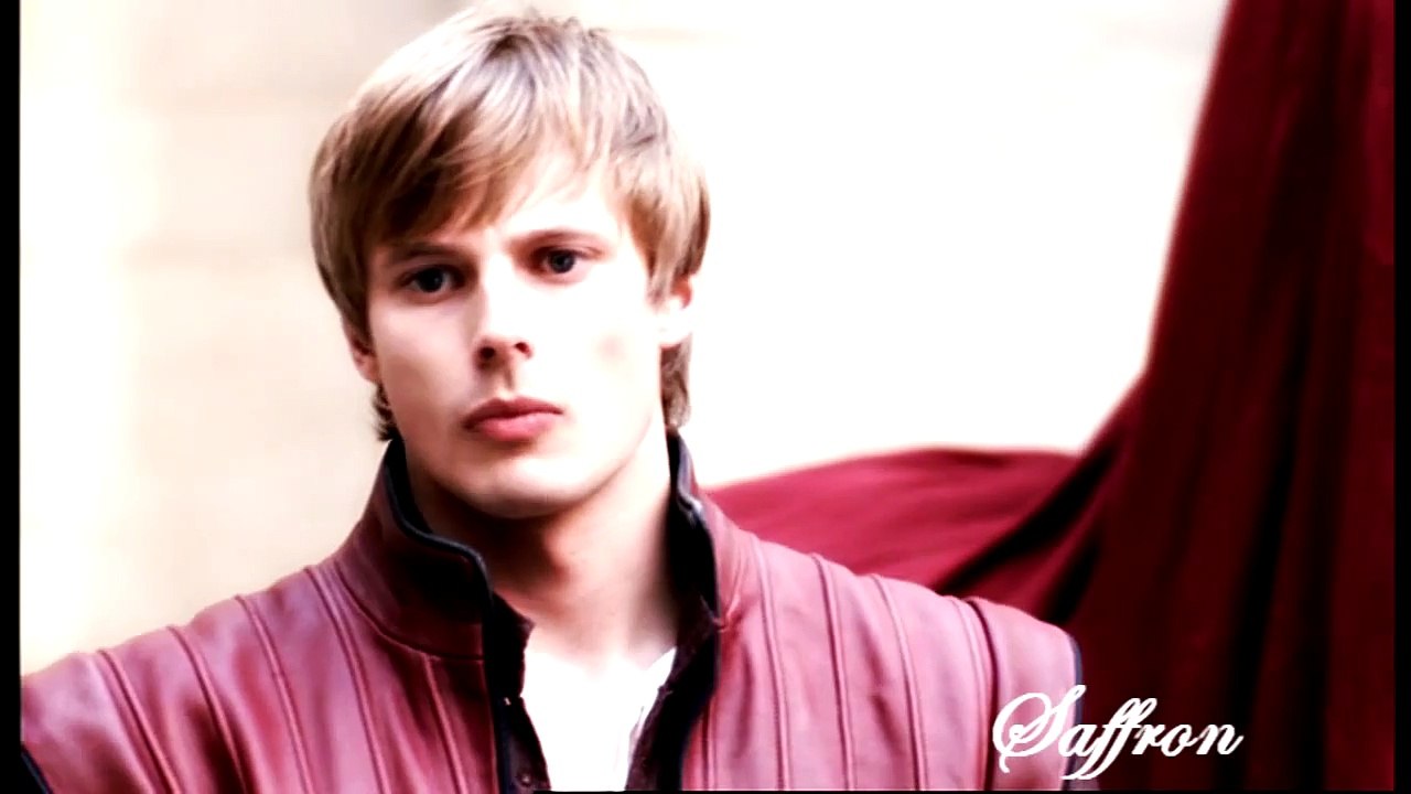 Arthur and Gwen ~Prelude to Arthur's Wedding (Merlin)// The first time