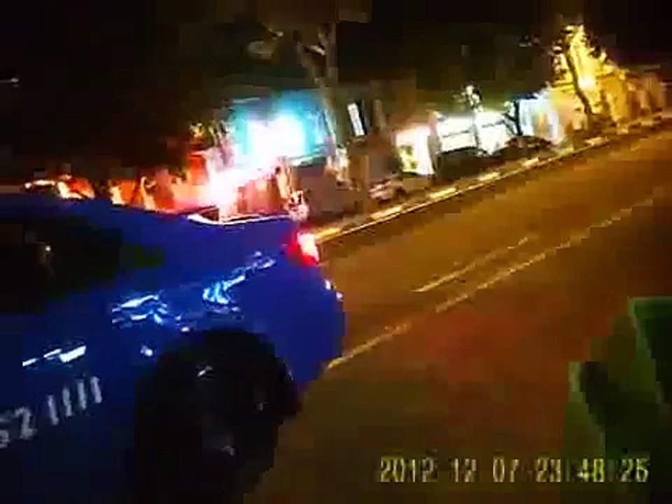 Bus Stop- The Hollies - 1966