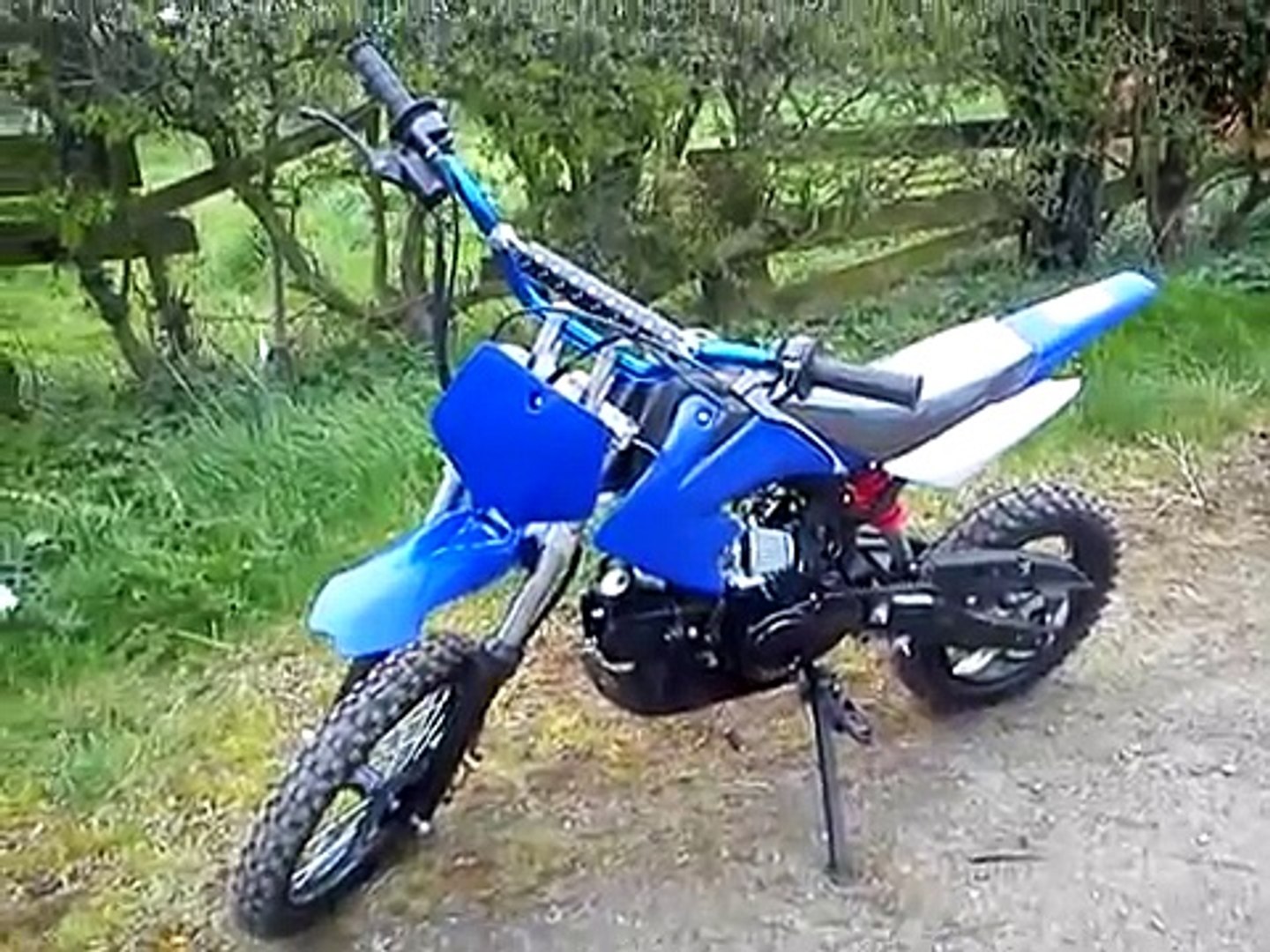 How to start a 125cc loncin pit bike - video Dailymotion