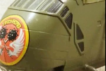 ヘリコプター模型　シコルスキーUH-34　1/72　37012　ベトナム共和国空軍