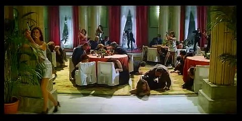 Airbag (1997) - Spanish film trailer.