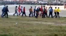Copa Perú: mira la brutal agresión a un árbitro en Espinar (VIDEO)