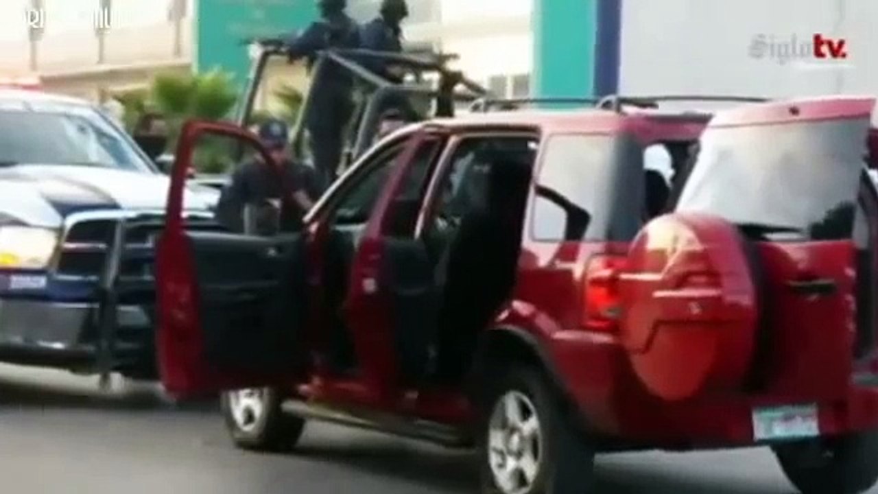 Graban Fuerte Balacera en Vivo Torreón Coahuila "Sicarios del Chapo Guzmán Vs Zetas"