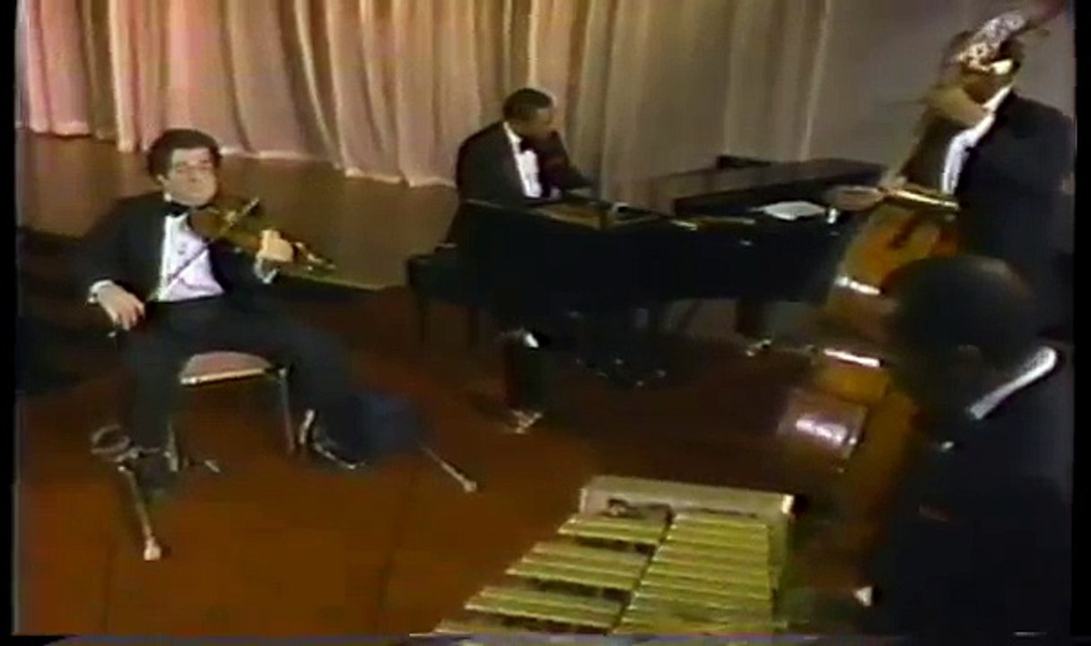 Itzhak Perlman with Modern Jazz Quartet  -  Summertime