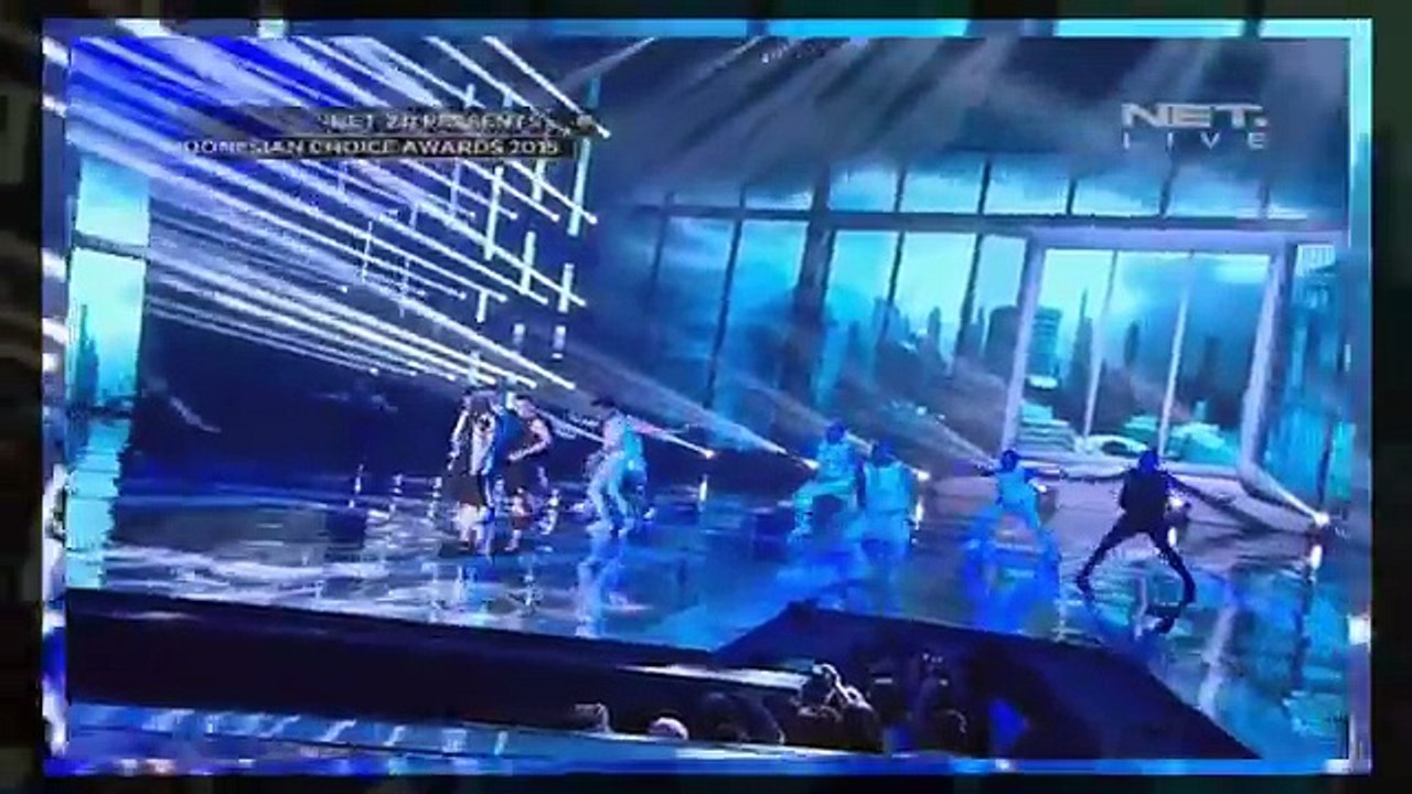 AGNEZ MO - Ku Tlah Jatuh Cinta & Tak Ada Logika [Live on NET 2.0 "Indonesian Choice Awards 2015]