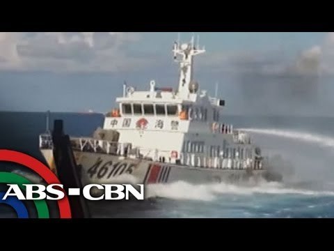 China fires water cannon at Vietnamese ship