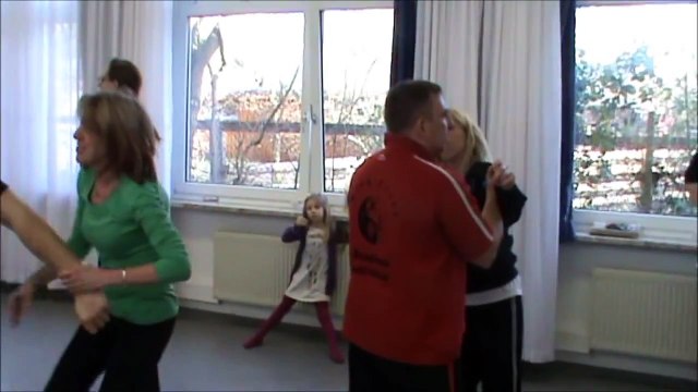 Wing Tsung / Wing Tsun Frauen - Selbstverteidigung / Lehrgang 2012 Kiel Basics Women