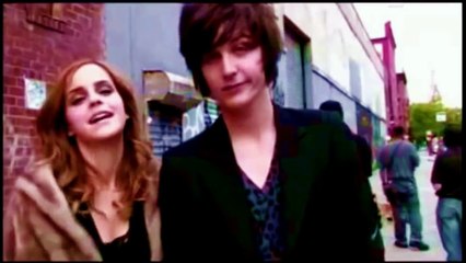 Emma Watson & George Craig - Kissing U