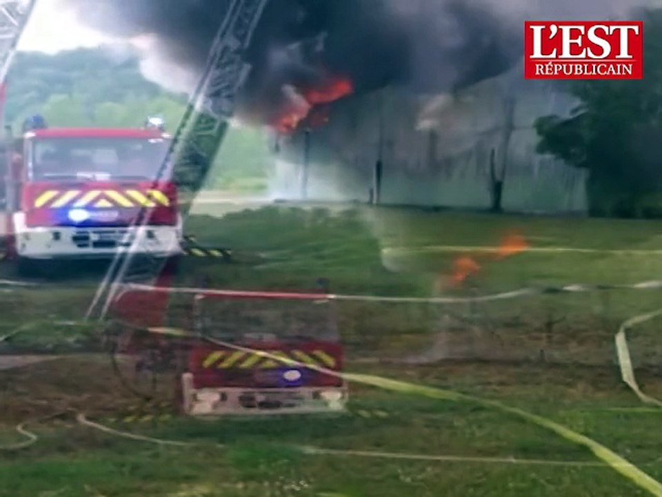 Violent incendie dans une société de la zone d’activités de Custines