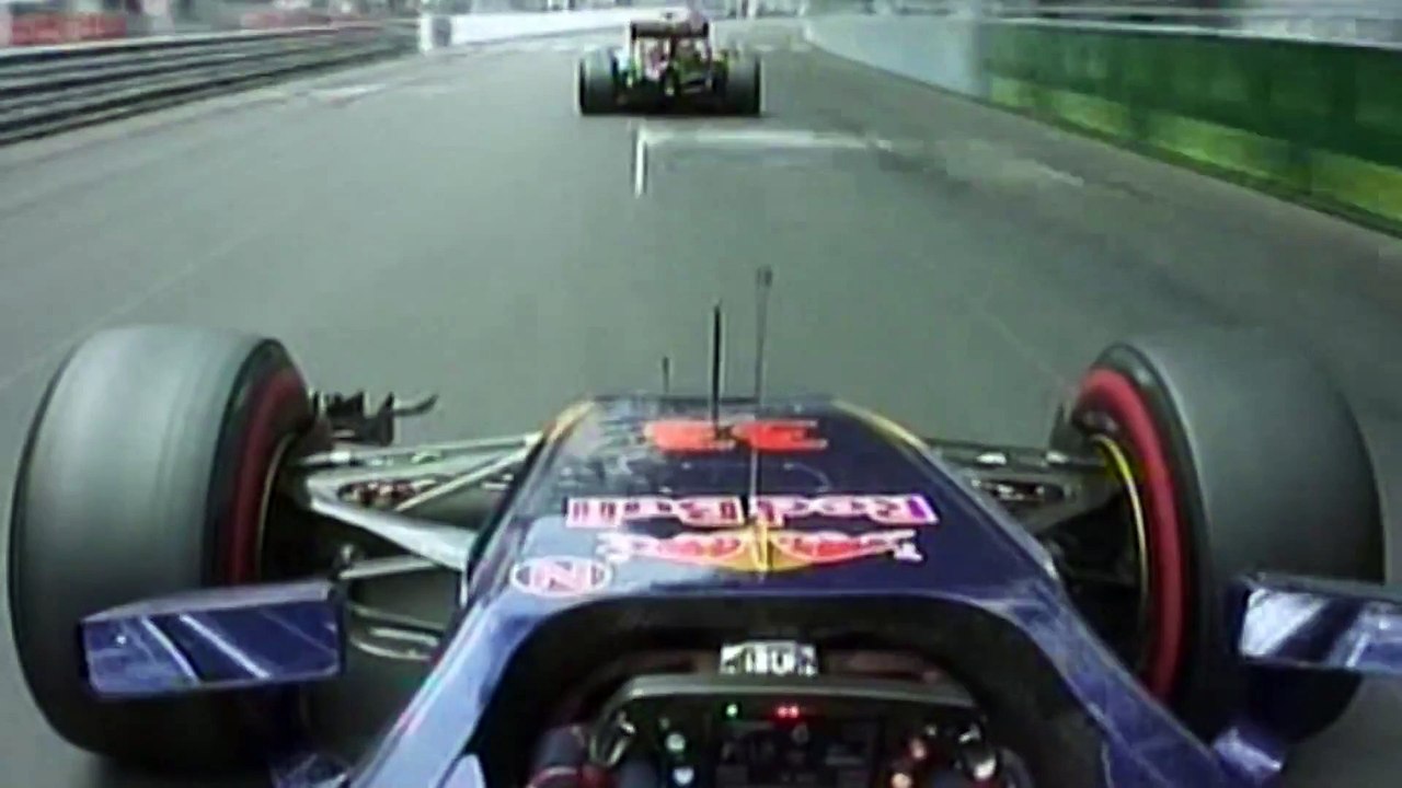 F1 :  Sortie de route spectaculaire de Max Verstappen lors du GP de Monaco