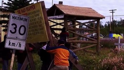 Arctic Manhunt - Hunt for the Mad Trapper