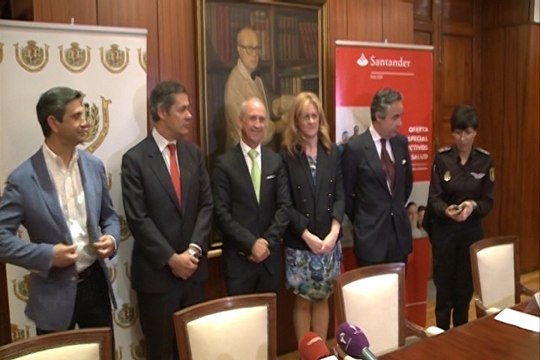 El Colegio de Médicos crea teléfono de atención a profesionales