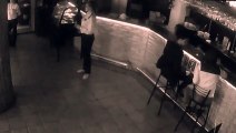 (FULL CCTV FOOTAGE) Waitress 'Groped' By Customer Floors Him With The Menu | Waitress CUSTOMER