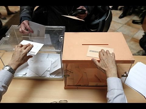 24M: El PP pierde todas sus mayorías absolutas en CCAA y en 30 ayuntamientos