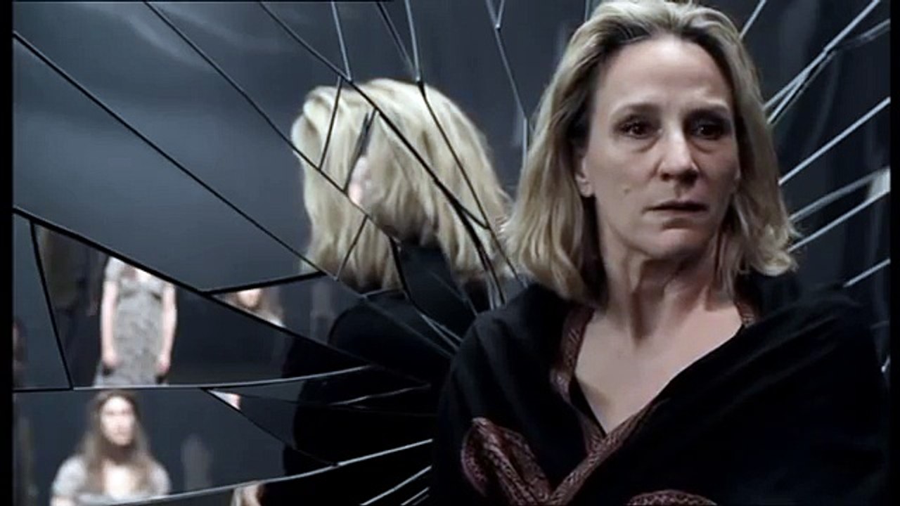 Hamlet - David Tennant, Patrick Stewart, Penny Downie. Act 4, Scene 1. - Pt.1