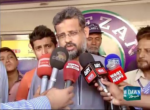 KARACHI: Bank guard breaks open lockers, loots valuables