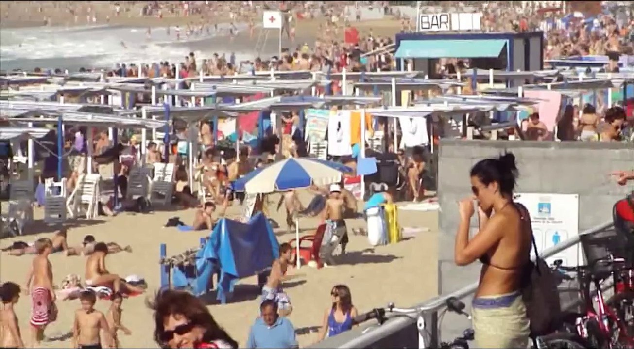 San Sebastian Playa de La Zurriola Surf  Donostia