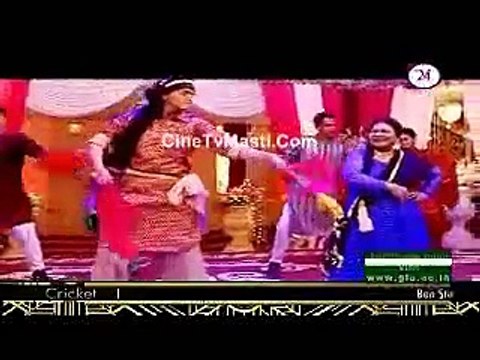 Yeh Hai Mohabbatein Full 25th May 2015 - Simi Aur Mrs Bhalla Ka Naach
