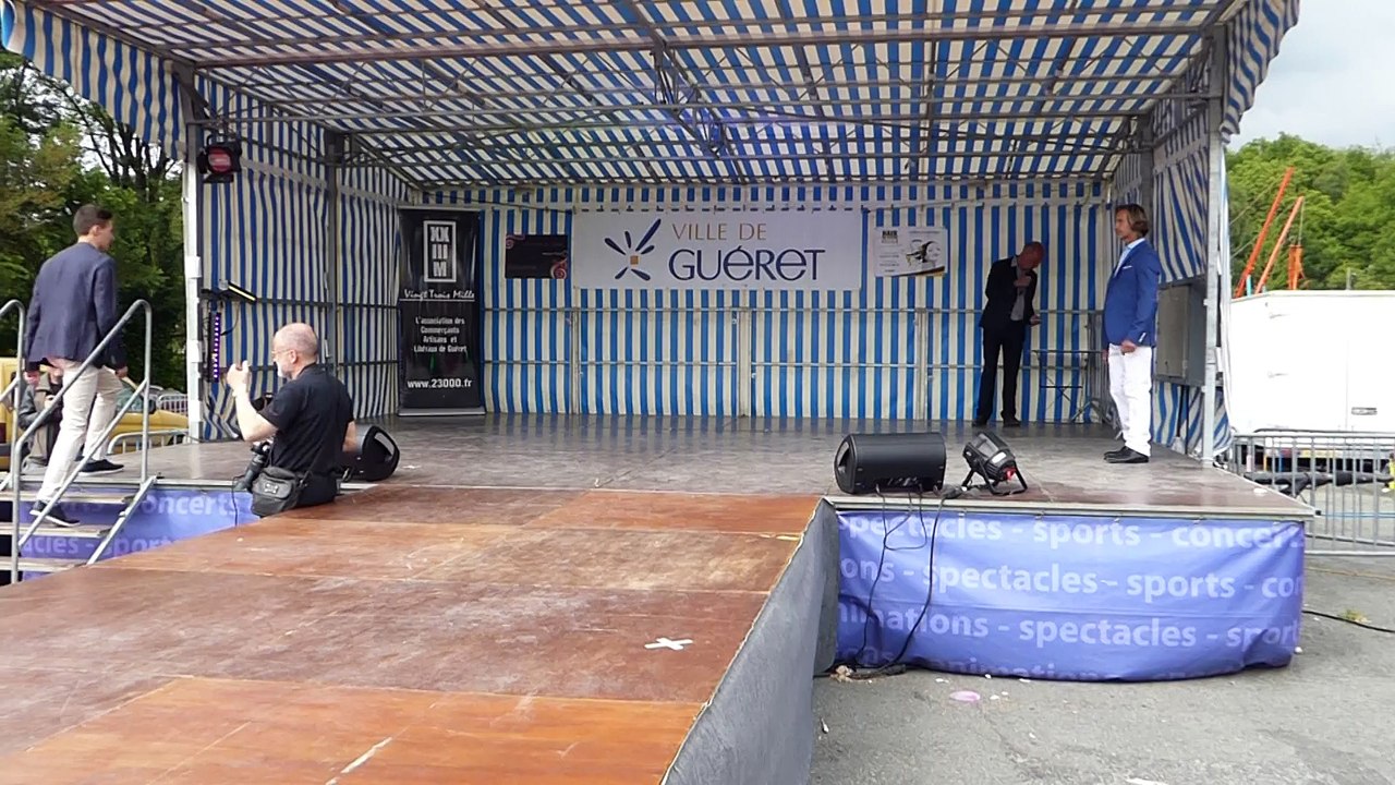 La mode défile à Guéret 2015 : DEVRED Hommes Loïc costume