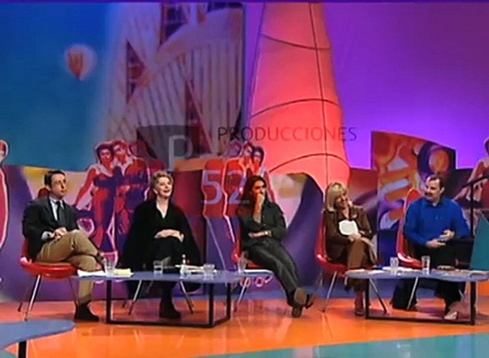 TÓMBOLA - Enfrentamiento Ricardo Bofill y Karmele Marchante