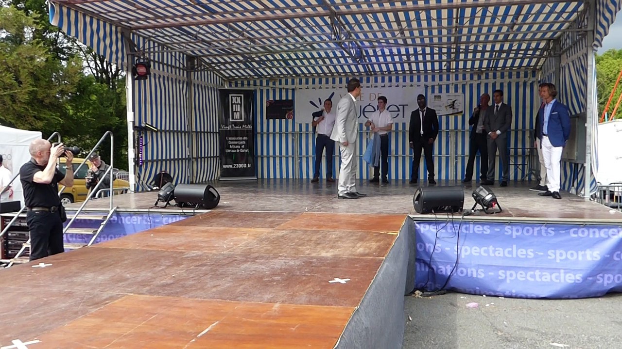 La mode défile à Guéret 2015 : DEVRED Hommes Miguel costume