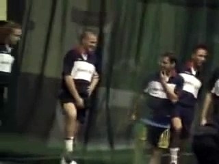 Soccer grabbing 1.avi