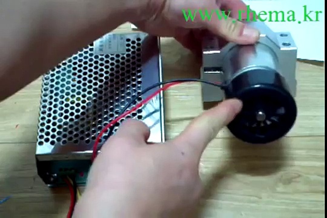 300W CNC 조각기 스핀들 모터 Spindle Motor,DC power,mounting bracket ,ER11 collet,pcb enravig