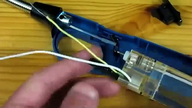 [KEREN] TUTORIAL! Cara Membuat tembakan Mainan dari Korek Gas