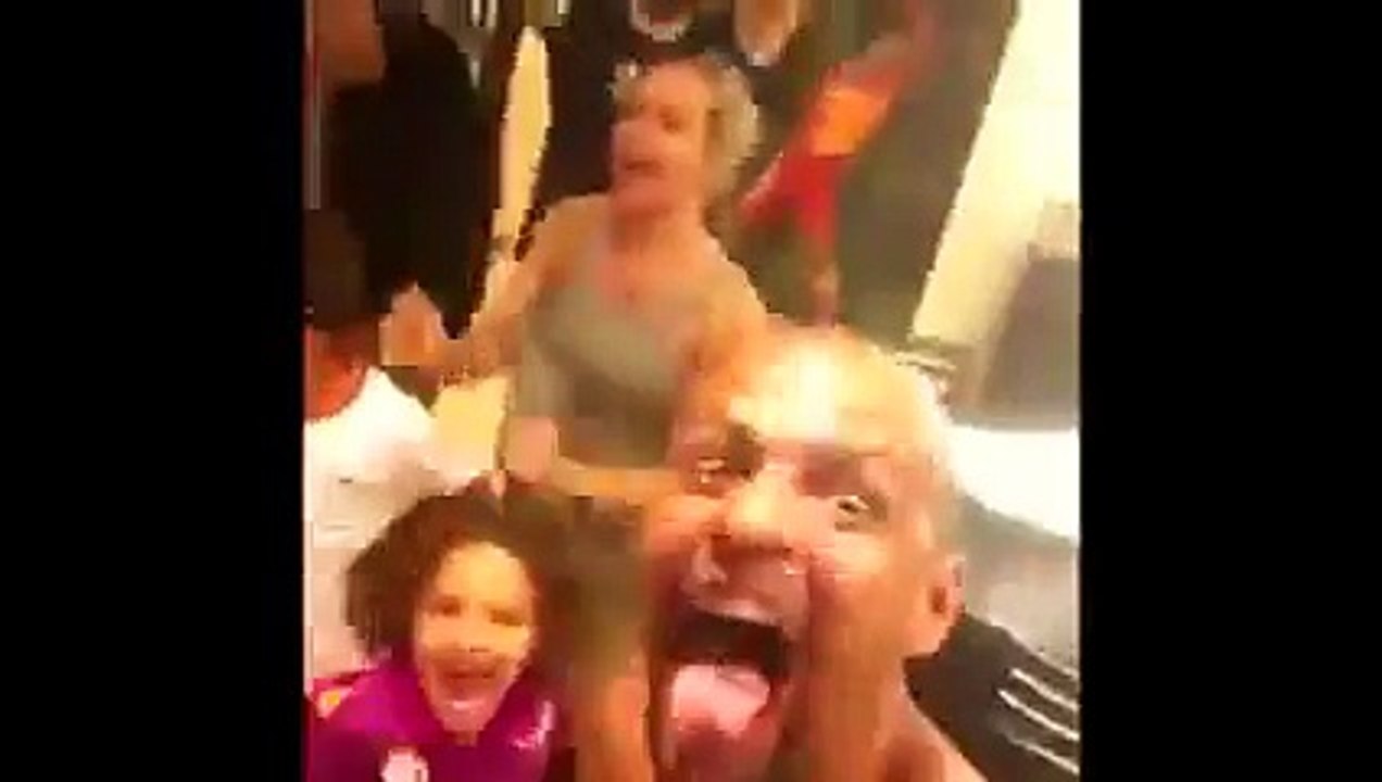 [LOL EXA] Felipe Melo ve ailesinin şampiyonluk sevinci!! Şampiyon Galatasaray!!